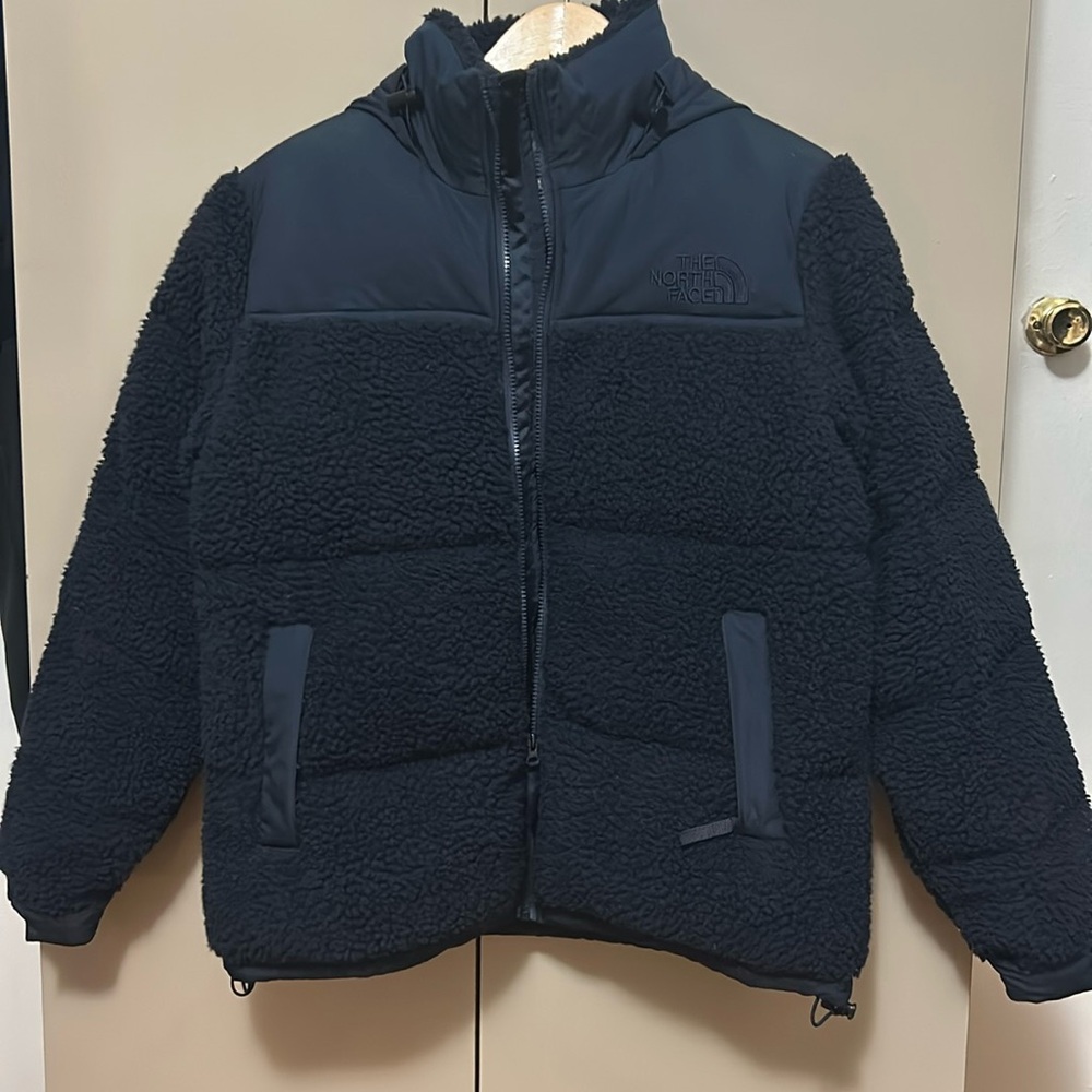 The North Face High Pile Nuptse Jacket .Color Dark Blue.